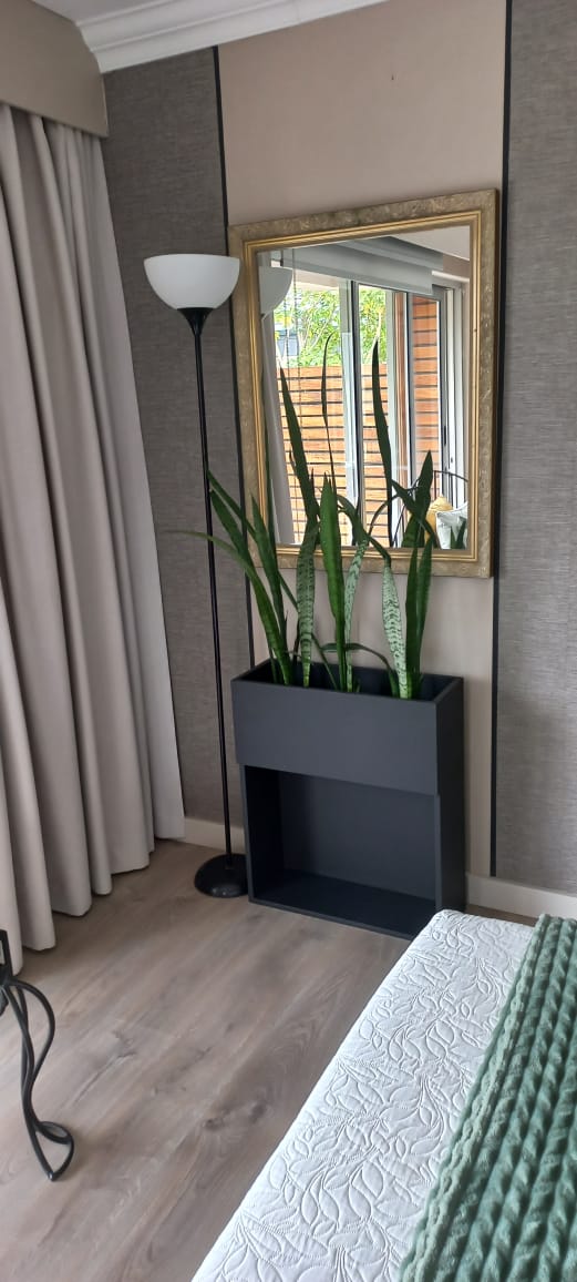 To Let 4 Bedroom Property for Rent in Greenways Golf Estate Western Cape